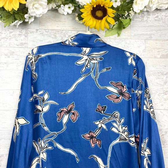 ALEXIS Blue Floral Long Sleeve Button Down Blouse - Picture 5 of 13